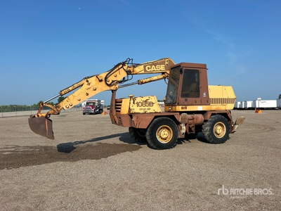 1988 Case 1085B Pelles sur Pneus
