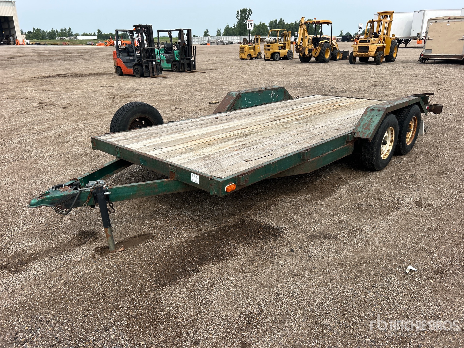 2001 Bison 18 ft T/A Equipment Trailer