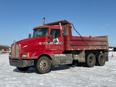 2000 Kenworth T600 6x4 T/A Camión dumper