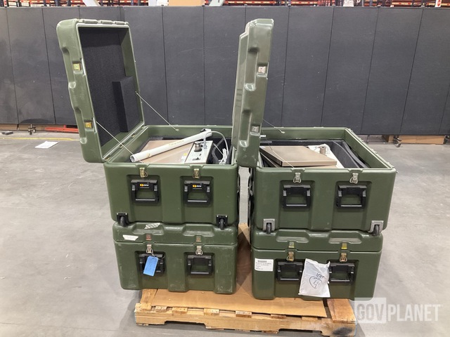 (4) FedMedical FMI-301FB Field Floor Surgical Light Systems