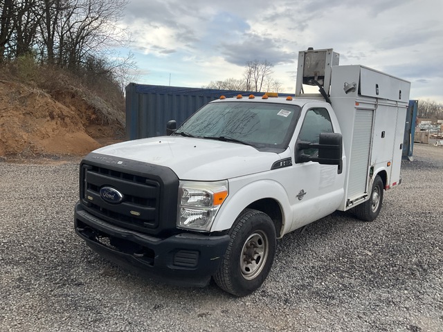 2014 Ford F-350 Super Duty XL Utility Truck