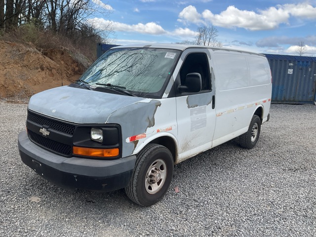 2009 Chevrolet Express 2500 Cargo Van