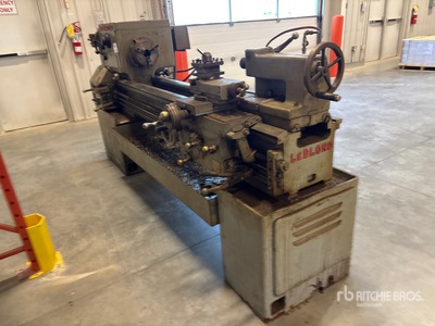 LeBlond Regal 40 in x 112 in (55 in Thick) 19 in مخرطة - Fits Lebond