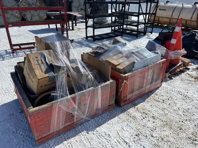 Parts/Pylons/Banding Machine/Filters ورش و مخازن متنوعة