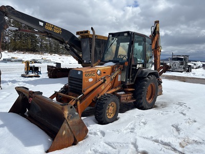 1990 Ford 655C 4x4 Koparko-ładowarka (Inoperable)