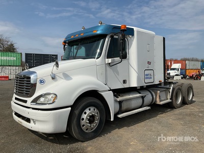 2005 Freightliner Columbia 120 6x4 Cabeza Tractora Cabina Corta