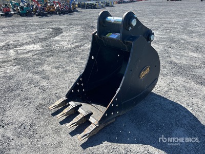 Geith 35.5 in Digging Excavator Bucket