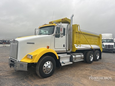 2012 Kenworth T800 6x4 T/A Dump Truck