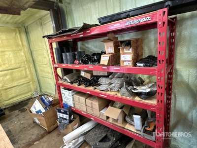 Quantity of (4) Pallets of Truck & Trailer Parts Divers - Pièces détachées pour camions