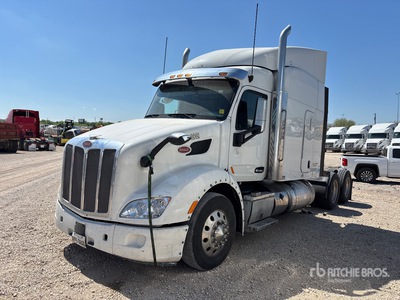 2020 Peterbilt 579 6x4 Sleeper Truck Tractor
