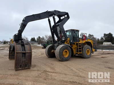 2018 John Deere 844K-III Pala gommata