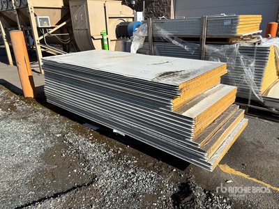 Quantity of (19) Freezer Wall Panels ورش و مخازن متنوعة