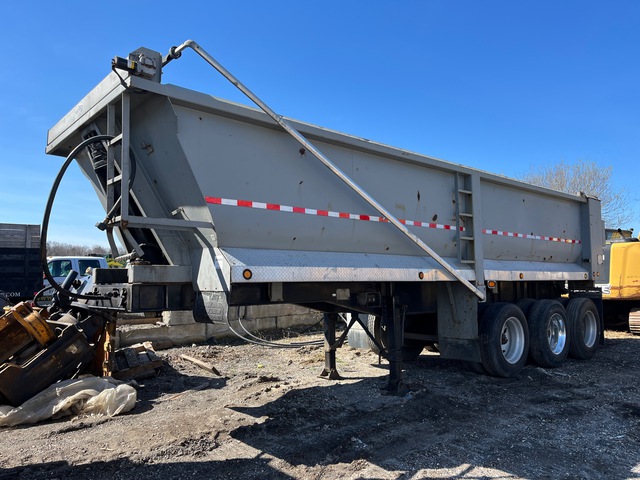 2004 Benson Tri/A End Dump Trailer