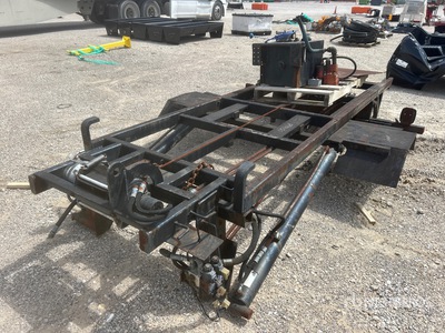 Roll-Off Pump Hoist