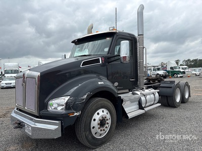 2020 Kenworth T880 6x4 6x4 تراكتور شاحنة نهارية (ثنائية المحور)