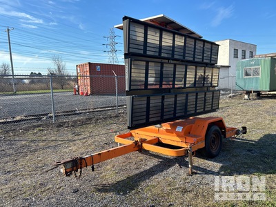 ADDCO DH1000 280 W Solar Informationstafel