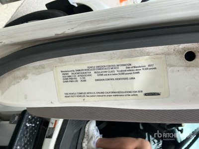 2018 Freightliner M2 106 Furgoneta caja cerrada