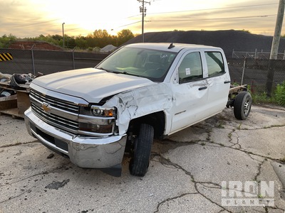 2017 Chevrolet C2500 4x2 Crew Cab Pickup (Inoperable)