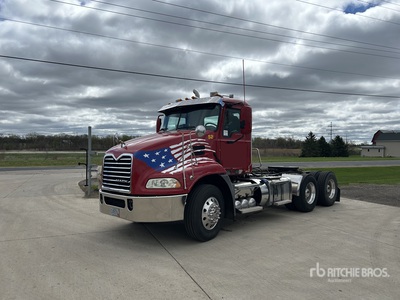 2011 Mack CXU613 6x4 3-Achs Sattelzugmaschine