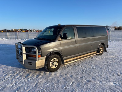 Chevrolet Express فان نقل ركاب