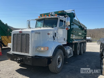 2015 Peterbilt 365 8x4 Tipper Truck