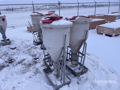 Quantity of (3) Mélangeur d'aliments pour animaux