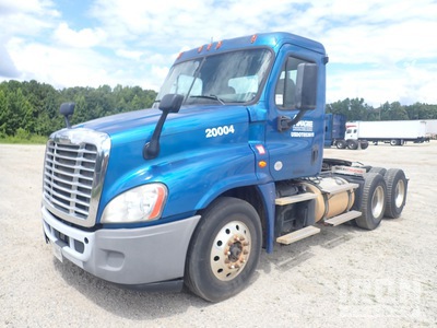 2016 Freightliner Cascadia 125 6x4 Day Cab Truck Tractor