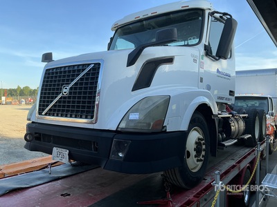 2015 Volvo VLN64T T/A Day Cab Truck Tractor