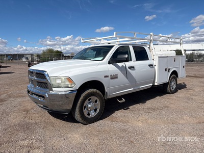 2015 Ram 2500 4x4 Crew Cab Utility Truck