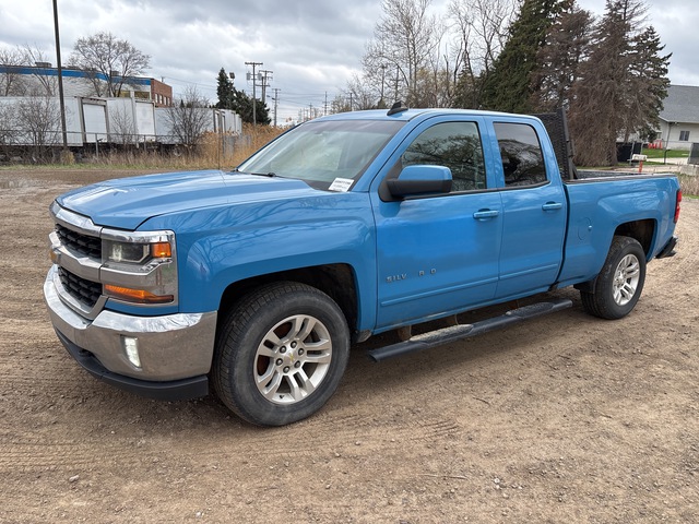 2017 Chevrolet Silverado 1500 4x4 Extended Cab Pickup 2017 Chevrolet Silverado 1500 4x4 Extended Cab Pickup