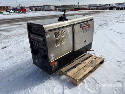 2013 Lincoln 400 400 A Mobile Stick Engine Driven Welder