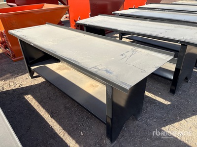 Kit Containers 90 in Workbench