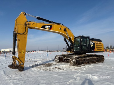 2013 Cat 349E L حفارة بجنزير