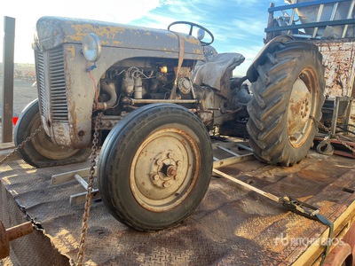 Massey Ferguson 2WD Tractor
