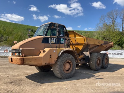 Cat 725 6x6. Articulated Dump Truck