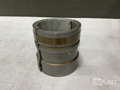 (3) GE 279D235-1 Sleeve Bearings