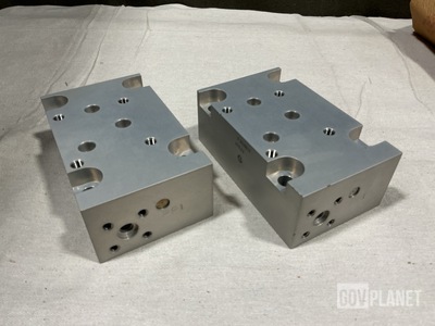 (2) Allied-Signal 3188828 Valve Subplates