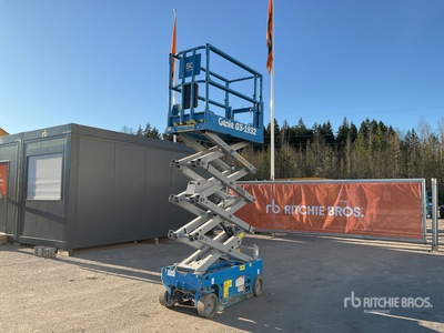 Genie GS1932 Electric Scissor Lift
