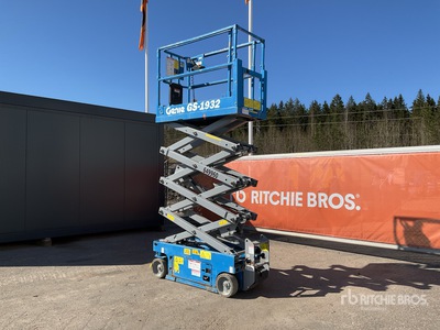 2016 Genie GS1932 Electric Scissor Lift