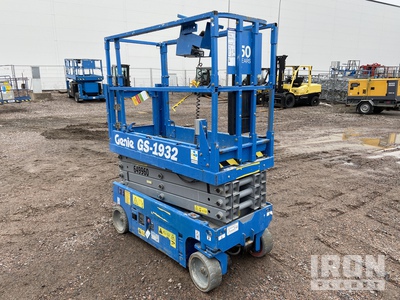 2016 Genie GS1932 Scissor Lift