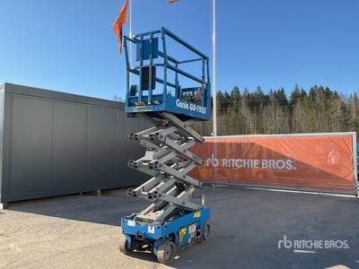 2016 Genie GS1932 Electric Scissor Lift