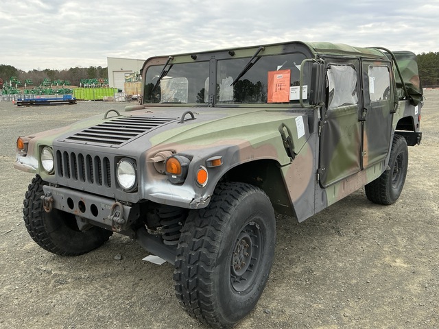 1989 AM General M1097R1 HMMWV 4 Door Soft Top w/Truck Body