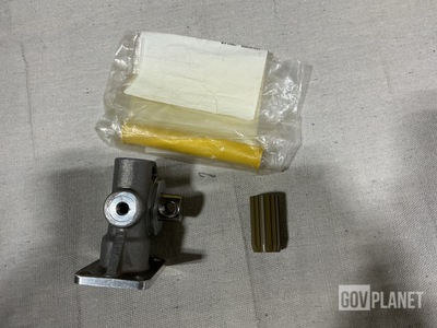 (3) Lever Cap Assemblies, (14) Adapters, (3) Block Inserts & Assorted Items