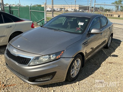 2013 Kia Optima LX Sedan