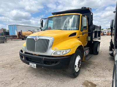 2013 International 4300 4x2 S/A Dump Truck (Inoperable)