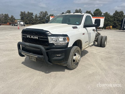 2020 Ram 3500 4x2 Cab and Chassis