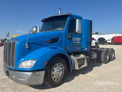 2017 Peterbilt 579 6x4 T/A Day Cab Truck Tractor