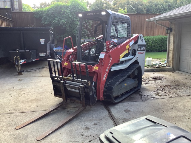 2024 Takeuchi TL8R-2 Two-Speed Compact Track Loader