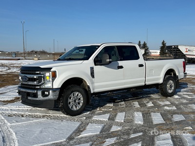 2022 Ford F-350 XLT 4x4 Crew Cab Ophalen