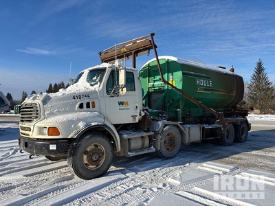 2005 Sterling LT9513 8x4 Tri/A Water Truck